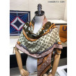 Dettagli perfetti Confidential Monogram Square 140 Khaki Dettagli perfetti Confidential Monogram Square 140 Khaki