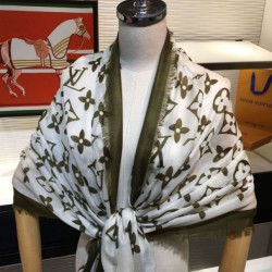 Replica 1:1 Edge Pattern Monogram Cashmere Schawl Beige Outlet Edge Pattern Monogram Cashmere Schawl Beige imitazioni perfette