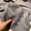 Monogram Classic Shine Shawl 140 grigio Monogram Classic Shine Shawl 140 grigio
