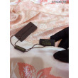 Scialle di seta monogramma classico Rosa 140 Scialle di seta monogramma classico Rosa 140