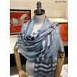 Scialle in cashmere check classico Burberry blu