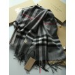 Scialle in cashmere con motivo check classico Burberry 70 x 200 grigio