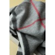 Scialle in cashmere con motivo check classico Burberry 70 x 200 grigio