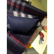 Alta gamma replica Sciarpa Burberry Classic in cashmere double face 30 x 168 Blu scuro