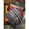 Pari all'originale replica Sciarpa Burberry classica in cashmere double face 30 x 168 rossa