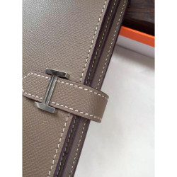 Portafoglio Hermes Bearn in pelle Etain Epsom