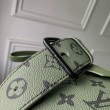 Borsa a tracolla da uomo LV LV Moon M23838 Monogram verde