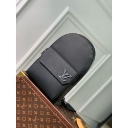 Borsa a tracolla LV Pilot LV Aerogram nera M23736