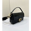 Borse Replica Baguette Media Fendi 8BR600 Coccodrillo Nero