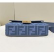Borsa media Fendi Baguette Jacquard FF in tessuto 8BR600 Blu