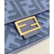 Borsa media Fendi Baguette Jacquard FF in tessuto 8BR600 Blu