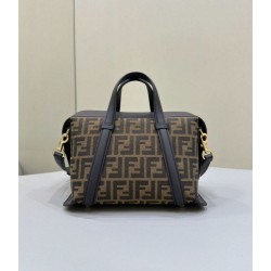 Borsa media Fendi Boston 365 Jacquard FF in tessuto 8BL152 Nera