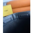 Borsa media Fendi Origami 8BH414 Nera