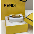 Borse Replica mini Fendi Nano Baguette FF in tela Bianca Borse Replica mini Fendi Nano Baguette FF in tela Bianca