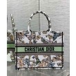Christian Dior Replica Perfetta tote media Dior Book Crema Ricamata con motivo Toile de Jouy Mexico bianco multicolor