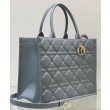Christian Dior Borsa tote media Dior Book Grigia Motivo Macrocannage