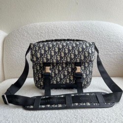 Borsa a tracolla Dior Explorer Oblique Jacquard Nera Replica qualità specchio Replica Perfette Borsa a tracolla Dior Explorer Oblique Jacquard Nera imitazioni