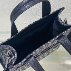 Borsa da uomo Christian Dior Safari North-South Tote Blu scuro Dior Oblique jacquard Replica qualità specchio Replica Perfette Borsa da uomo Christian Dior Safari North-South Tote Blu scuro Dior Oblique jacquard imitazioni