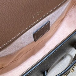 Borsa a tracolla piccola Gucci Horsebit 1955 735178 Caffè Replica qualità specchio Replica Perfette Borsa a tracolla piccola Gucci Horsebit 1955 735178 Caffè imitazioni