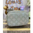 LV Nice Mini beauty case Borsa M23550 Grigio
