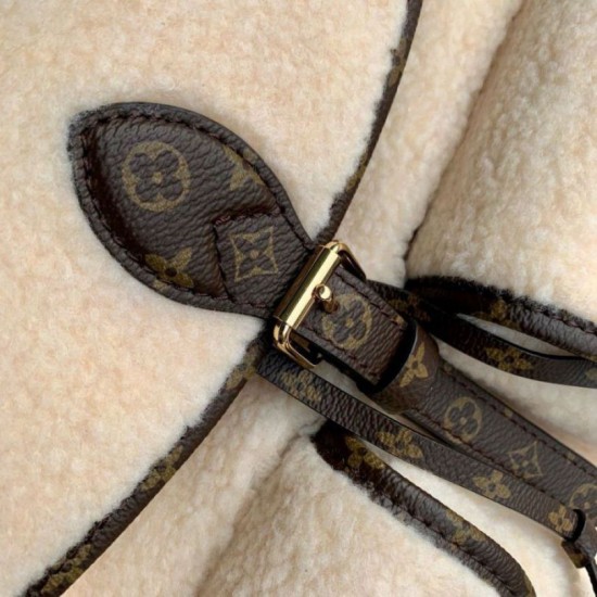 Zaino comodo e funzionale Louis Vuitton M23384 Shearling Replica qualità specchio Replica Perfette Zaino comodo e funzionale Louis Vuitton M23384 Shearling imitazioni