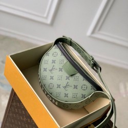 Replica Perfette Borsa a tracolla da uomo Louis Vuitton Louis Vuitton Moon M23838 Monogram verde imitazioni
