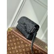 Portafoglio indossabile LV Steamer M81746 Borsa da uomo LV Monogram Taurillon