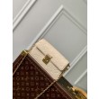 Portafoglio LV con catena Métis M82836 Cream
