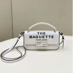 Replica Perfette Fendi Baguette di Marc Jacobs Custodia per smartphone Borsa Fendi Bianca imitazioni