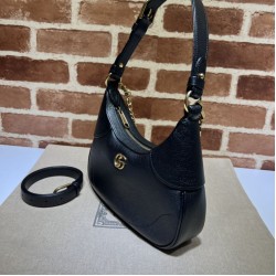 Borsa a tracolla piccola a forma di mezzaluna Gucci Aphrodite 731817 Nera Replica qualità specchio Replica Perfette Borsa a tracolla piccola a forma di mezzaluna Gucci Aphrodite 731817 Nera imitazioni