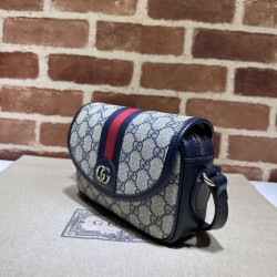 Bora Pari all'originale replica a tracolla Gucci Ophidia GG Mini 772239 Blu
