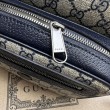Bora Pari all'originale replica a tracolla Gucci Ophidia GG Mini 772239 Blu