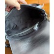 Borse Imitazioni Fendi Baguette Media Borchie Sfaccettate motivo FF 8BR600 Argento