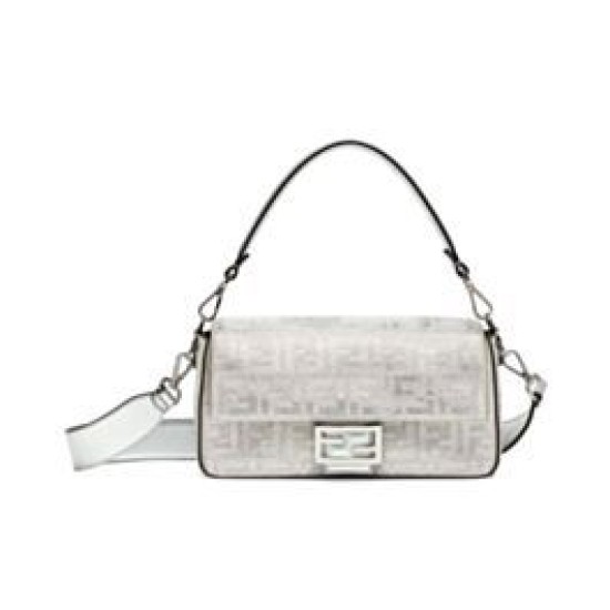 Borse Imitazioni Fendi Baguette Media Borchie Sfaccettate motivo FF 8BR600 Argento