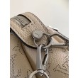Borsa LV Hand It All PM Crema Mahina M24114