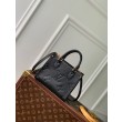 Bora Pari all'originale replica LV OnTheGo BB LV M46993 monogram Empreinte