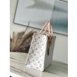 Borse Replica LV OnTheGo MM in tessuto monogram M24708