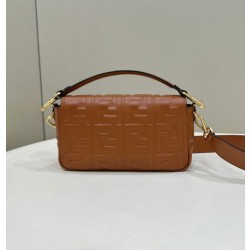 Borsa media Fendi Baguette Borsa Fendi con motivo FF Marrone