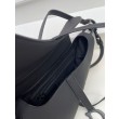 Borsa Saddle Dior con tracolla in pelle di vitello ultraopaca nera