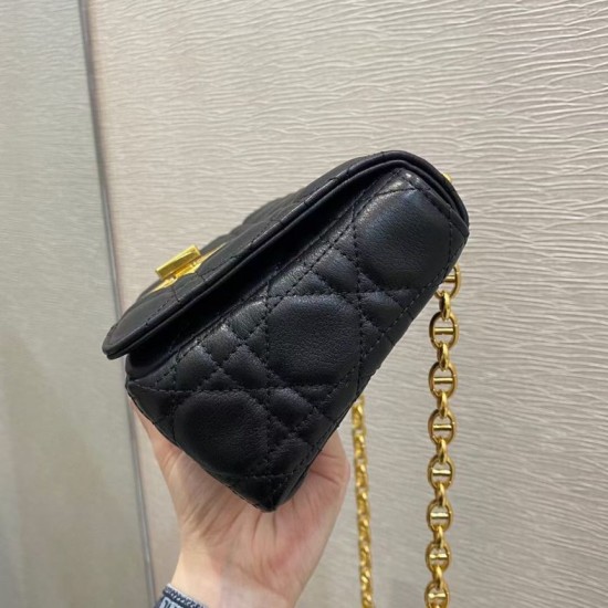 Replica Perfette Borse  Dior piccola Caro in pelle di vitello Cannage nera imitazioni