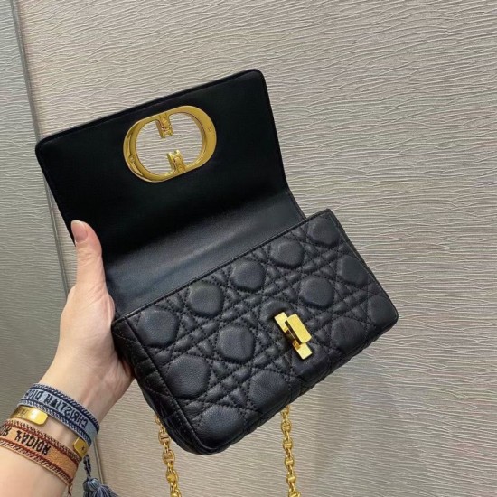 Replica Perfette Borse  Dior piccola Caro in pelle di vitello Cannage nera imitazioni