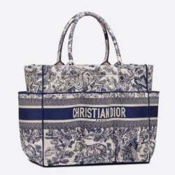 Replica Perfette Borsa tote Dior Catherine Toile de Jouy ricamata Blu imitazioni