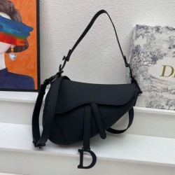 Borsa Saddle Dior con tracolla in pelle di vitello ultraopaca nera Replica qualità specchio Replica Perfette Borsa Saddle Dior con tracolla in pelle di vitello ultraopaca nera imitazioni