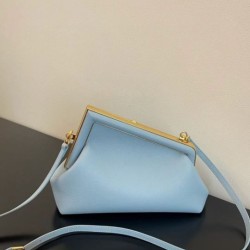 Borsa Fendi Prima Piccola Borsa Fendi Nappa Blu Replica qualità specchio Replica Perfette Borsa Fendi Prima Piccola Borsa Fendi Nappa Blu imitazioni