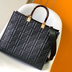 Borse Imitazioni shopper Fendi Sunshine piccola/media con motivo FF in rilievo 3D-Texture Nera Replica qualità specchio Replica Perfette Borse Imitazioni shopper Fendi Sunshine piccola/media con motivo FF in rilievo 3D-Texture Nera imitazioni