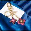 LV Portafortuna e portachiavi con fiori in fiore M63084