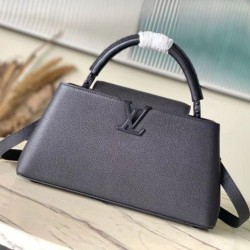 Replica Perfette Borse Imitazioni Louis Vuitton Capucines East-West MM M23947 Nera imitazioni