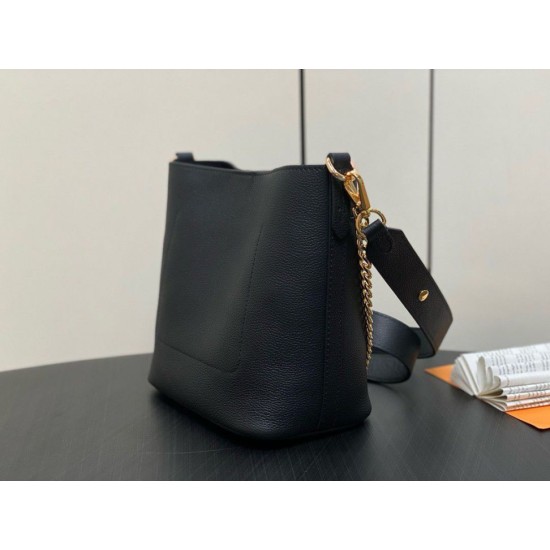 Replica Perfette Borsa Louis Vuitton con lucchetto e passeggio M24006 Granulata nera imitazioni