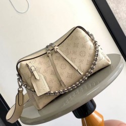 Replica Perfette Borsa LV Hand It All PM Crema Mahina M24114 imitazioni