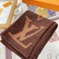 Sciarpa in cashmere con coperta Louis Vuitton Sweet Dreams Louis Vuitton M77379 Marrone Replica qualità specchio Replica Perfette Sciarpa in cashmere con coperta Louis Vuitton Sweet Dreams Louis Vuitton M77379 Marrone imitazioni